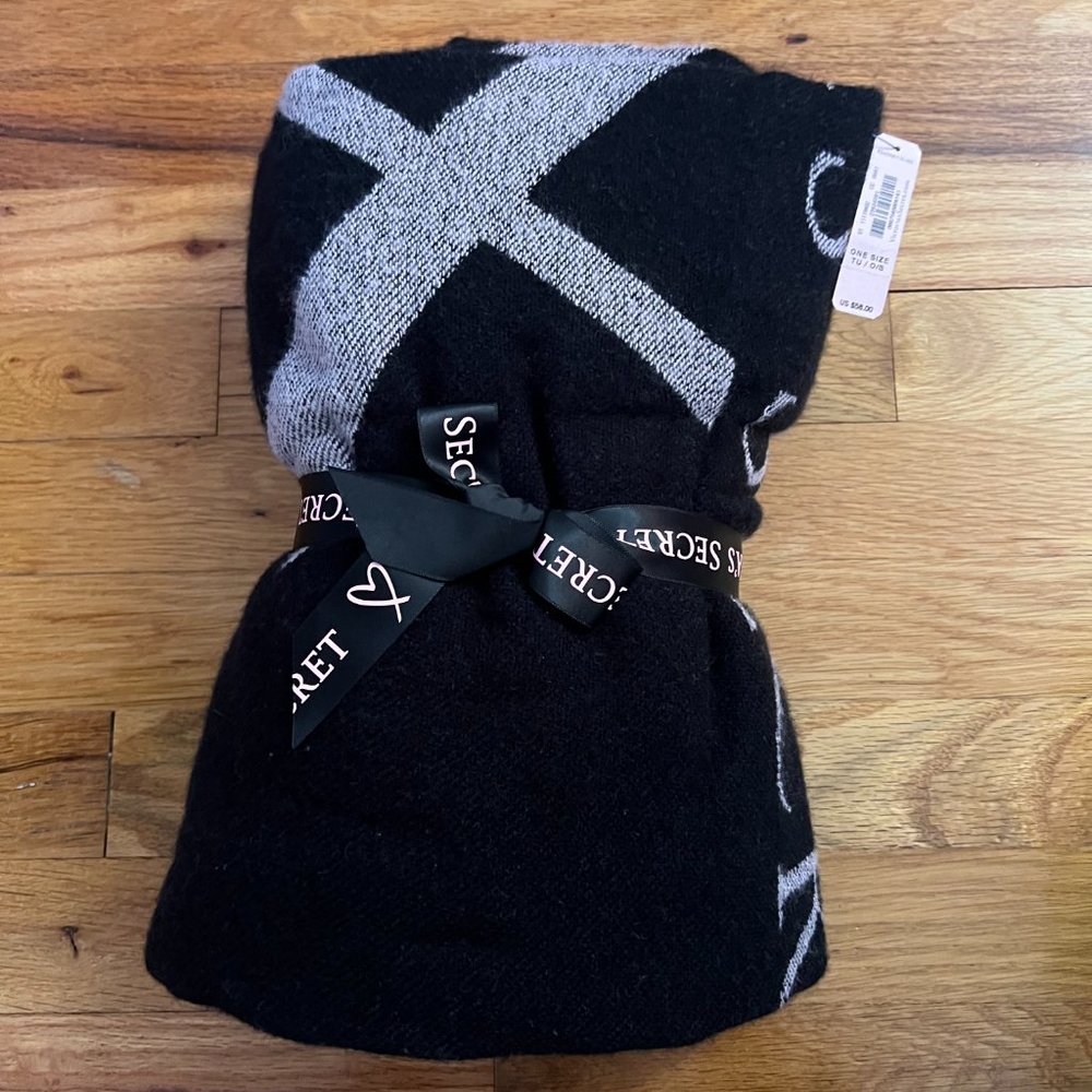 Victoria's Secret Throw Blanket - Never Used